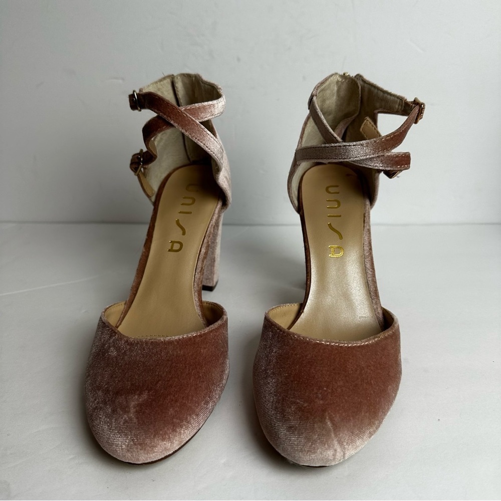 Unisa Velvet Heels Women's Size 8 M Shoes Pink Buckle - Picture 4 of 8